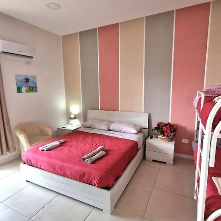Home Regina Giovanna Napoli Bagian luar foto