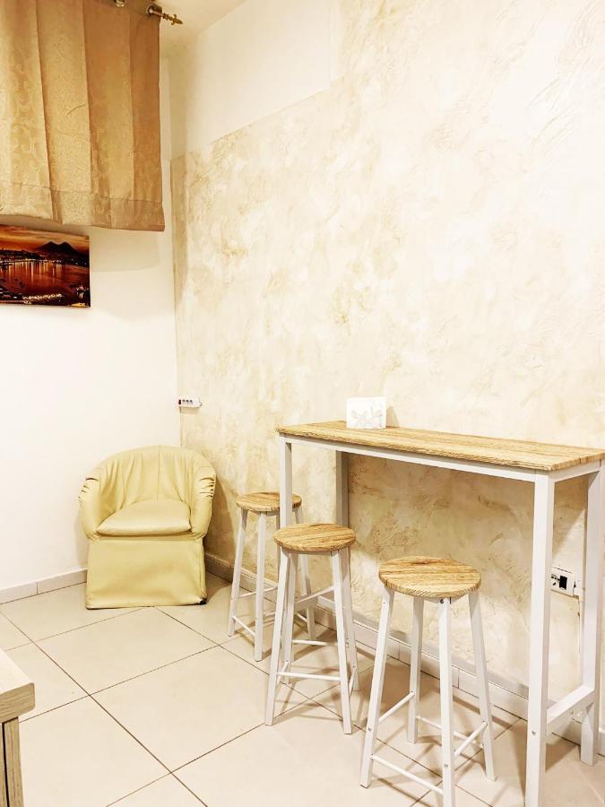 Home Regina Giovanna Napoli Bagian luar foto