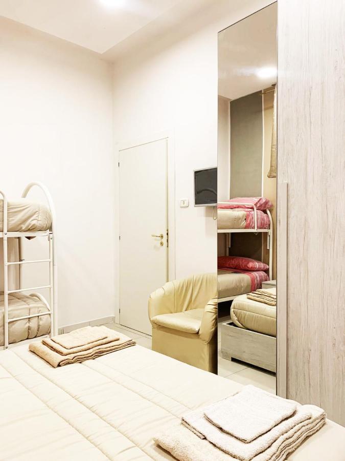 Home Regina Giovanna Napoli Bagian luar foto