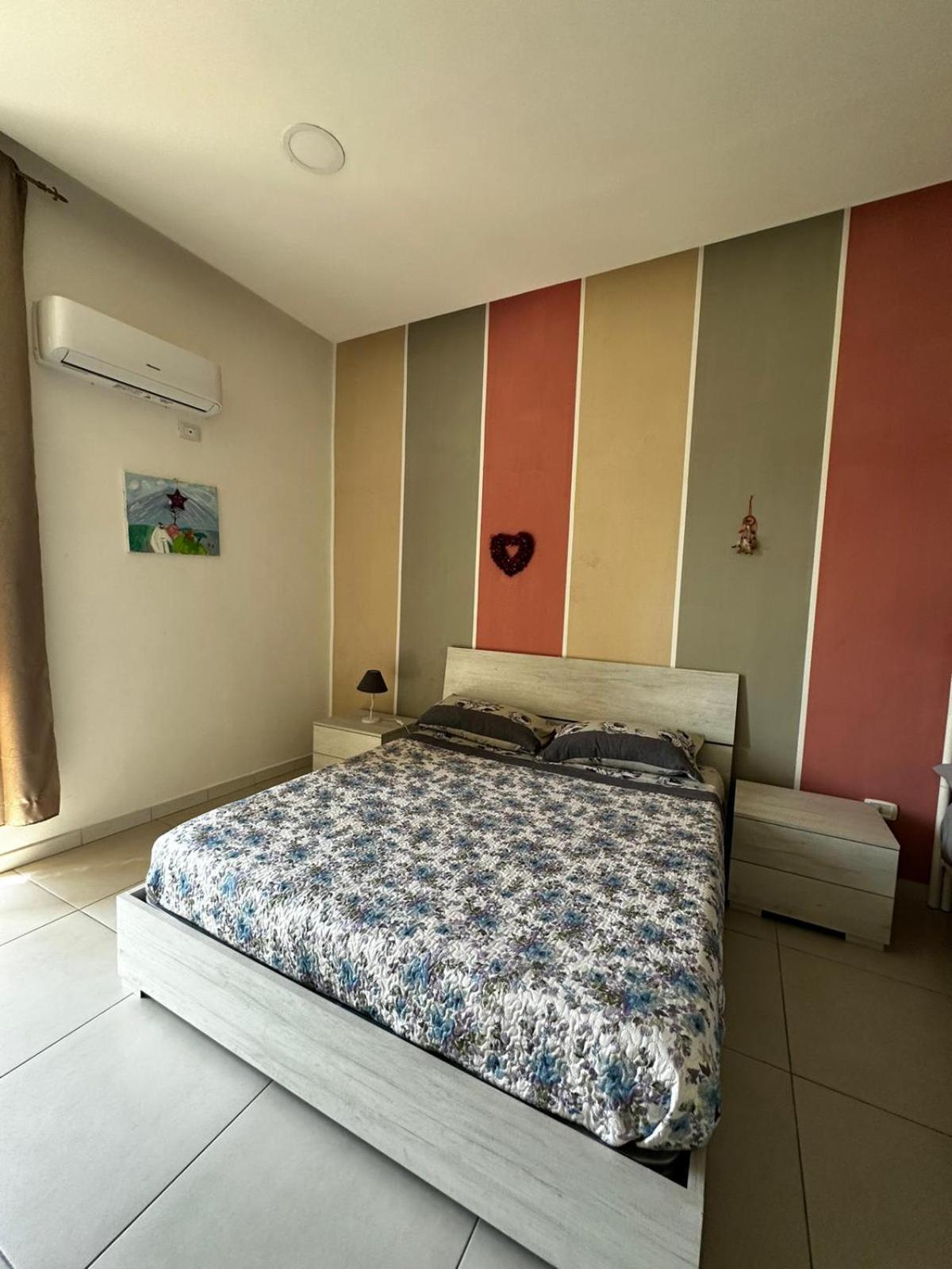 Home Regina Giovanna Napoli Bagian luar foto